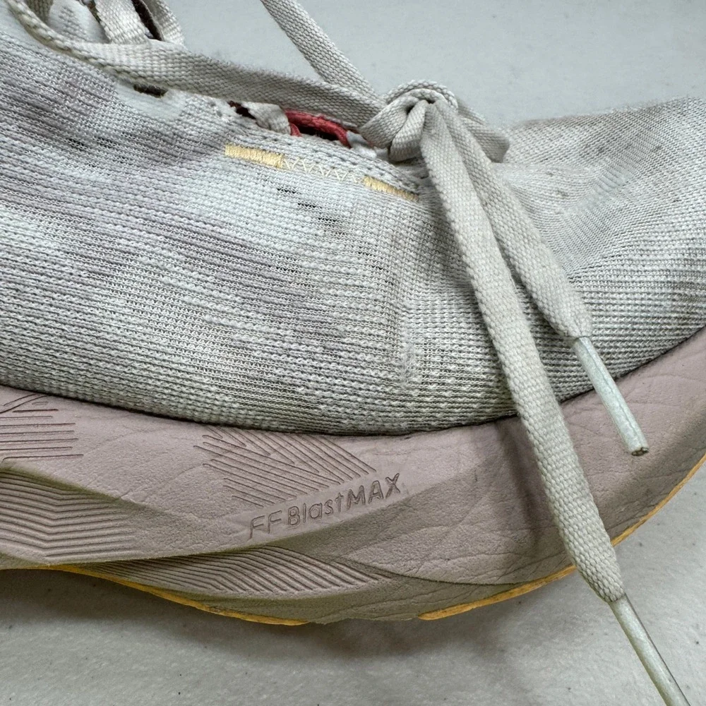 ASICS Superblast Running Shoes Womens 9.5 Beige FF Blast Turbo Athletic Running
